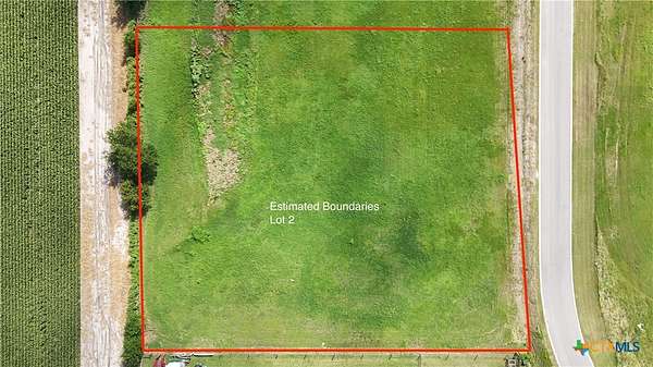 1.5 Acres of Land for Sale in Lott, Texas
