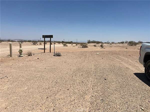 2 Acres of Residential Land for Sale in Joshua Tree, California