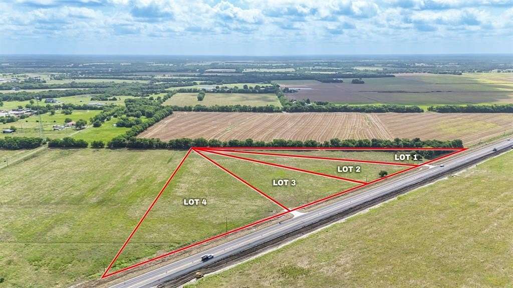 2.5 Acres of Land for Sale in Commerce, Texas