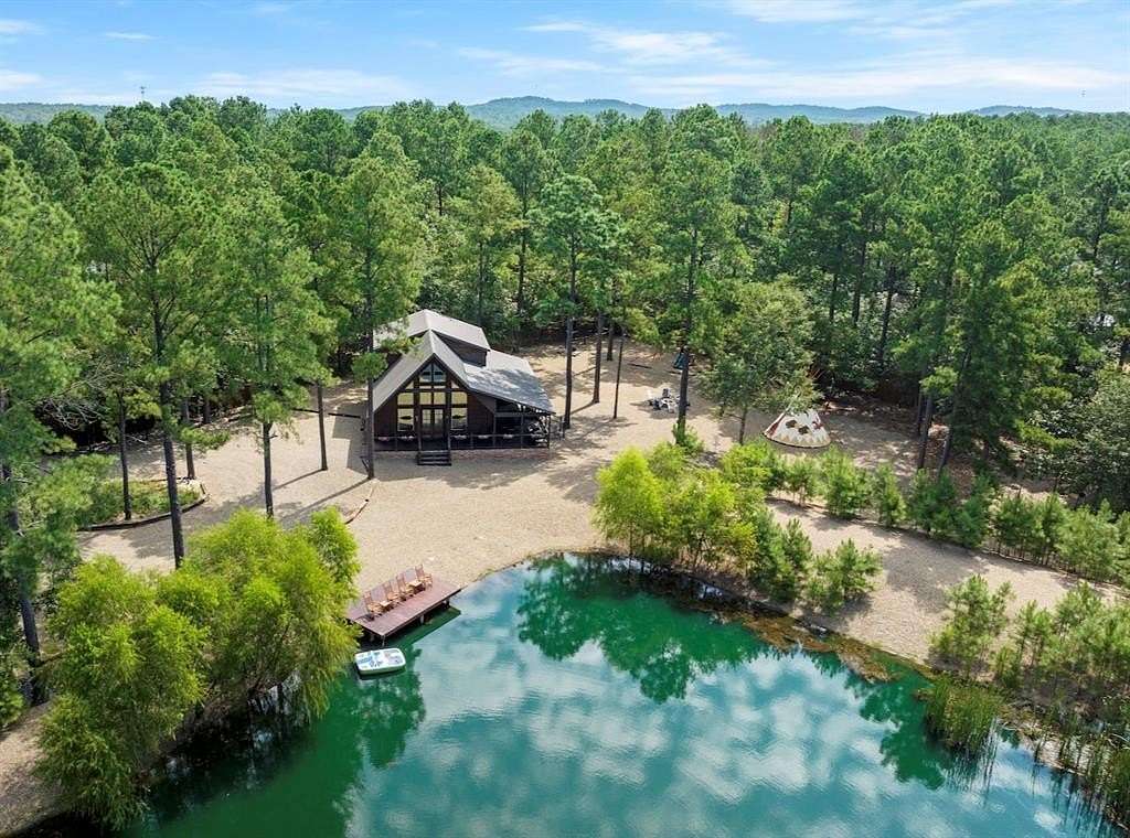 1.56 Acres of Residential Land with Home for Sale in Broken Bow, Oklahoma