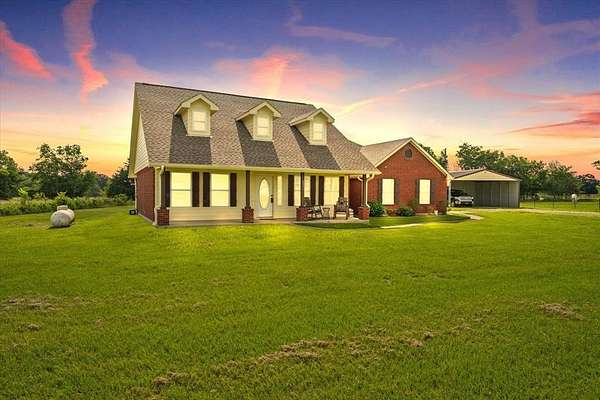 5.46 Acres of Land with Home for Sale in Royse City, Texas