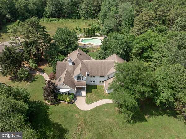 4 Acres of Improved Mixed-Use Land for Sale in Medford, New Jersey