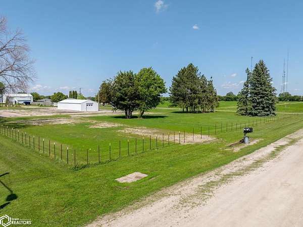 1 Acre of Residential Land for Sale in Mason City, Iowa