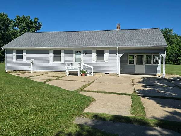 3.53 Acres of Residential Land with Home for Sale in Pungoteague, Virginia