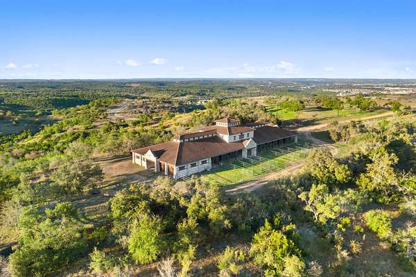 21 Acres of Agricultural Land with Home for Sale in Austin, Texas