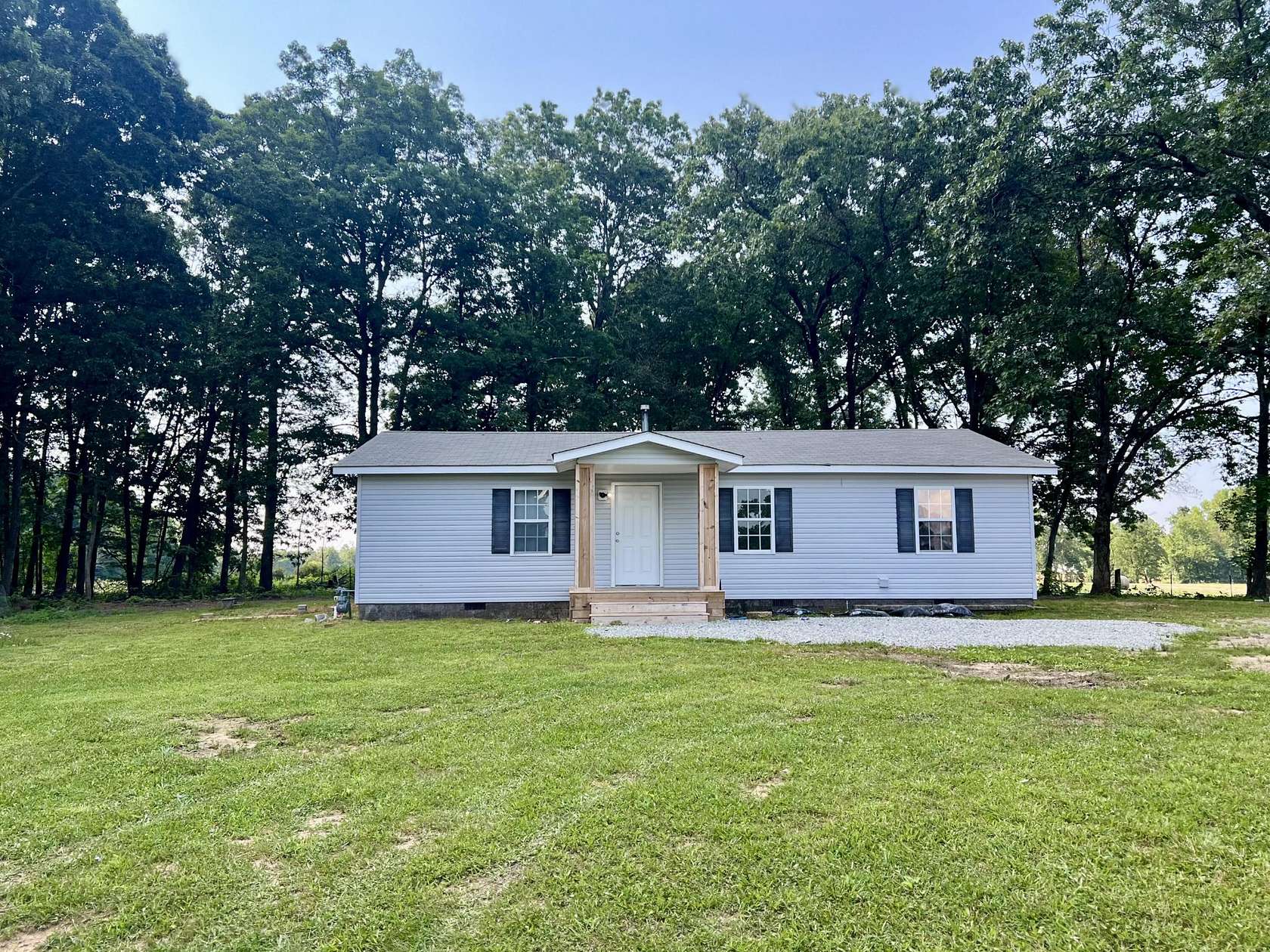 6.14 Acres of Land with Home for Sale in Dayton, Tennessee