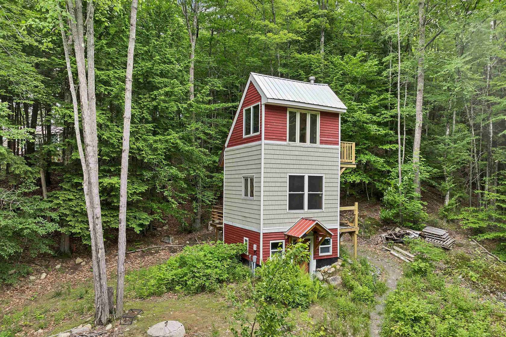 6.5 Acres of Residential Land for Sale in Plymouth, New Hampshire