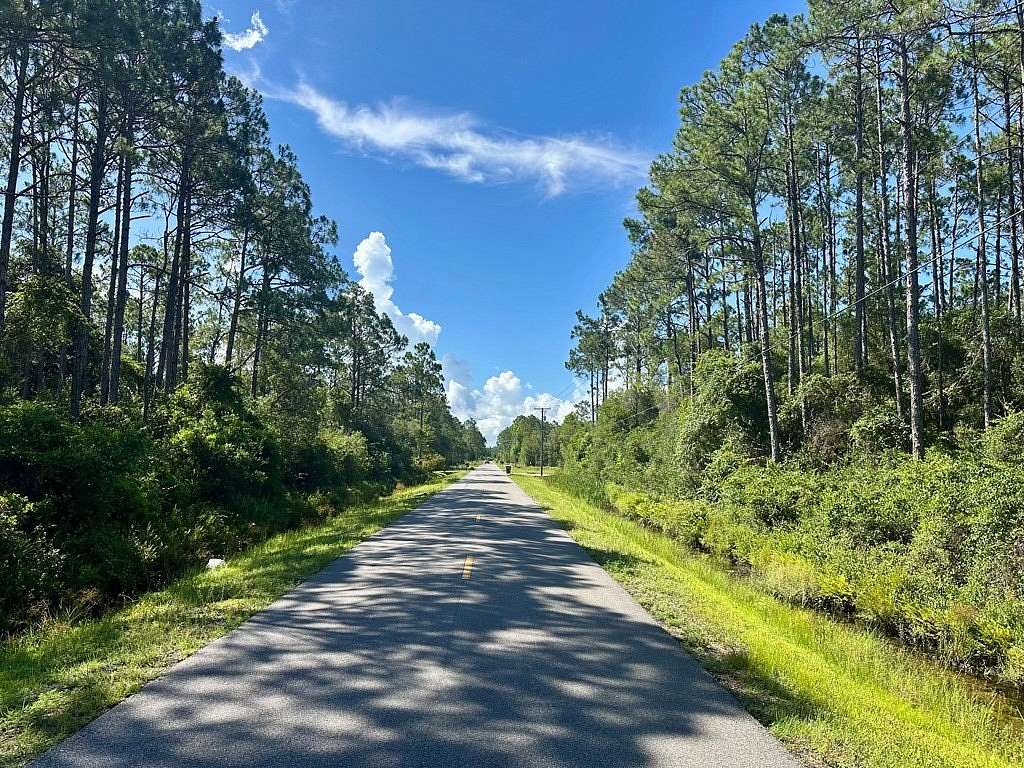 2 Acres of Residential Land for Sale in Apalachicola, Florida
