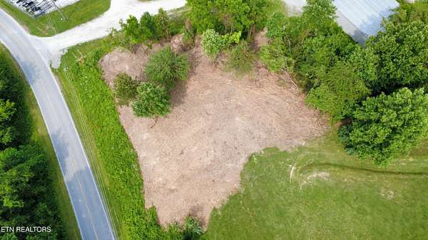 0.69 Acres of Land for Sale in La Follette, Tennessee