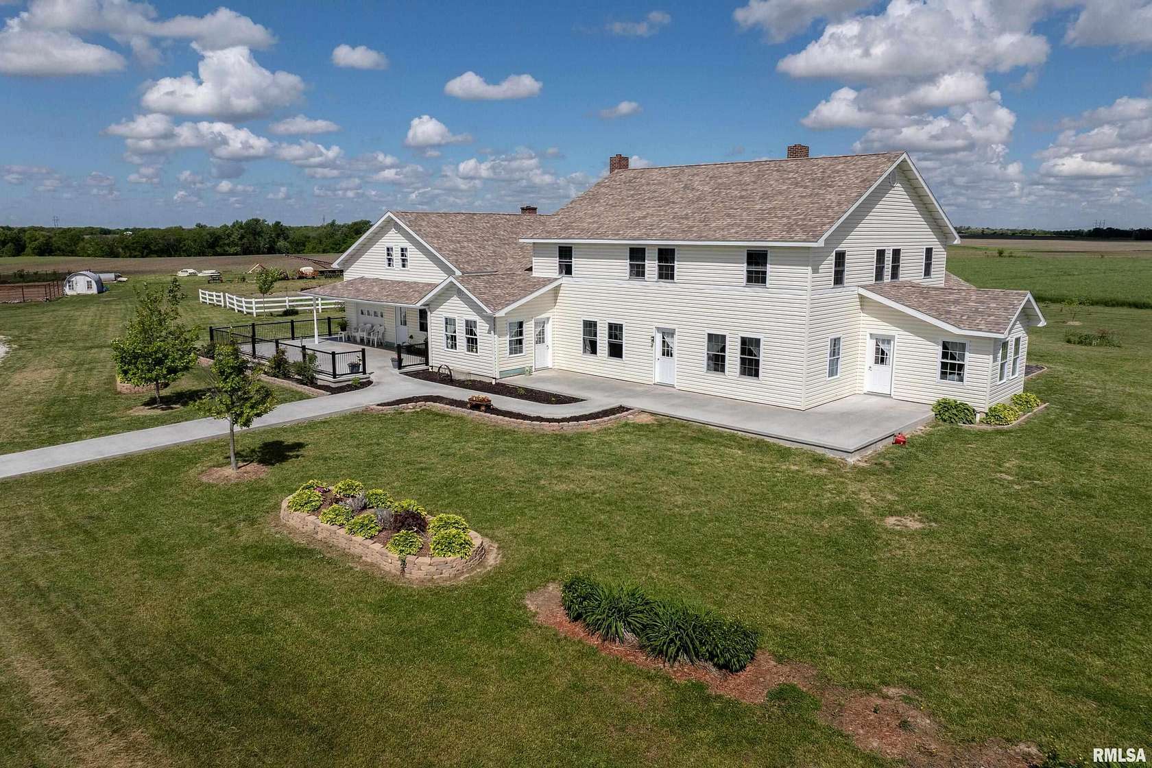 28 Acres of Land with Home for Sale in Revere, Missouri