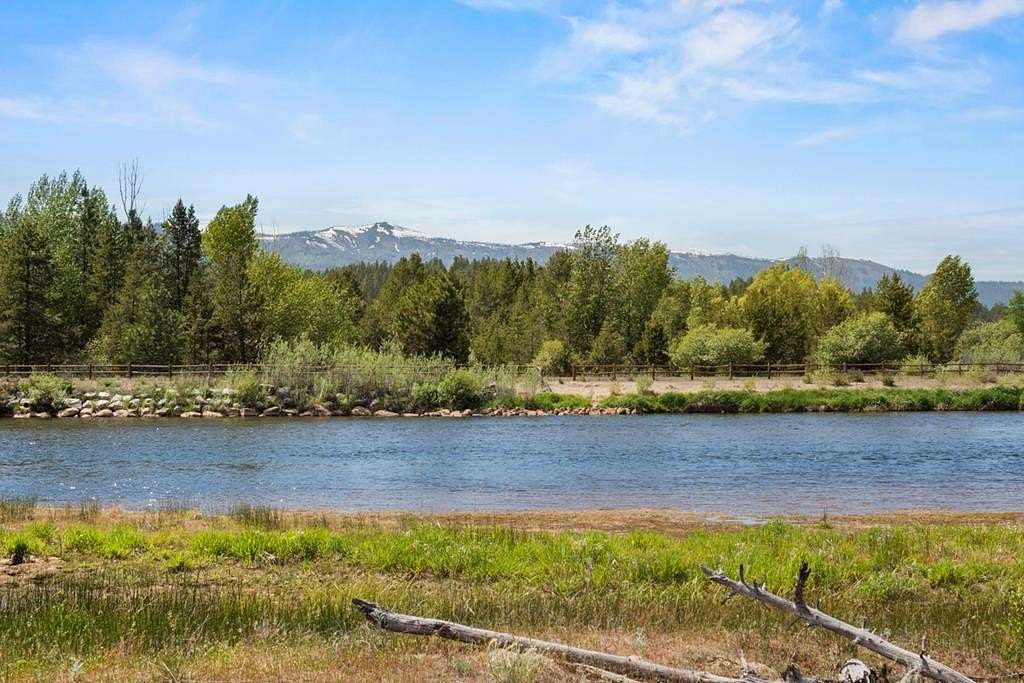 0.44 Acres of Land for Sale in Cascade, Idaho