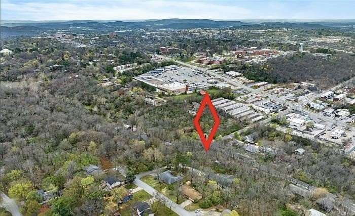 0.33 Acres of Residential Land for Sale in Fayetteville, Arkansas