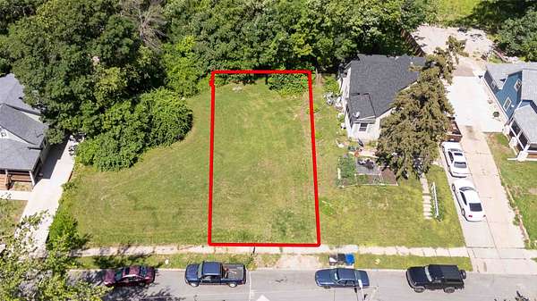 0.29 Acres of Residential Land for Sale in Des Moines, Iowa
