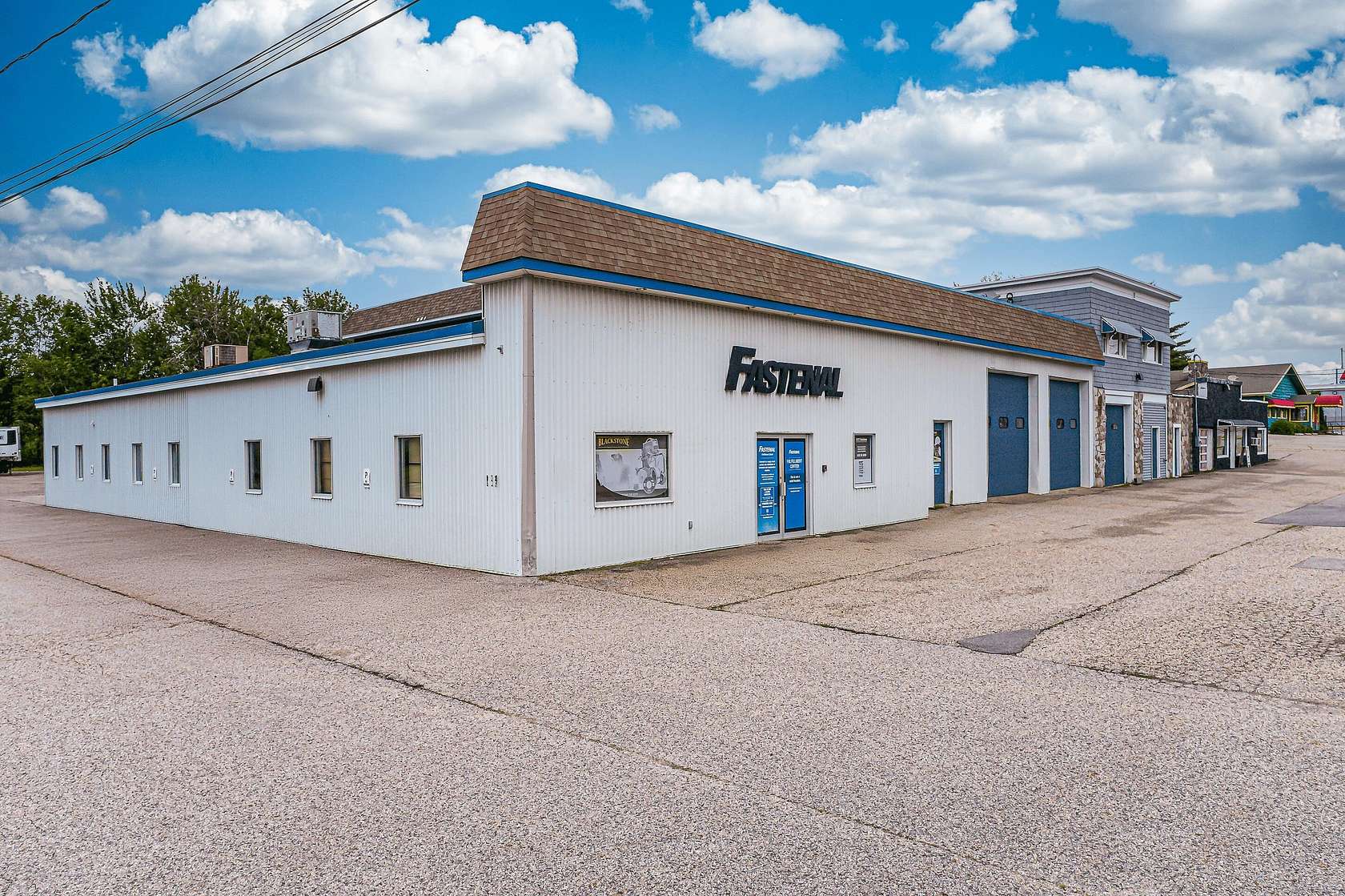 2.59 Acres of Improved Mixed-Use Land for Sale in Auburn, Maine