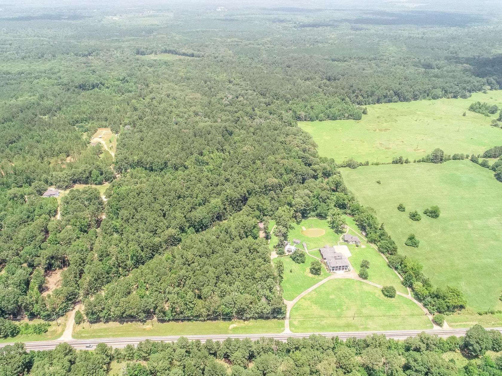 4.25 Acres of Residential Land for Sale in Jefferson, Texas