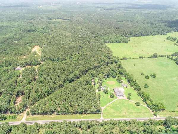 4.25 Acres of Residential Land for Sale in Jefferson, Texas