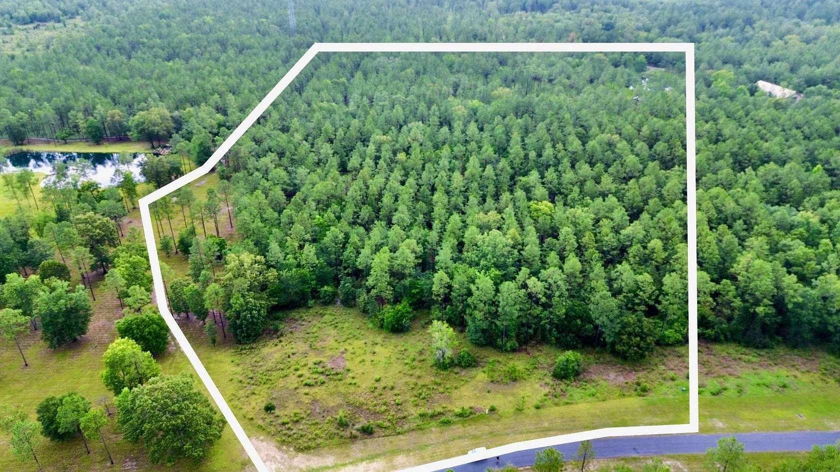 8 Acres of Land for Sale in Tallahassee, Florida