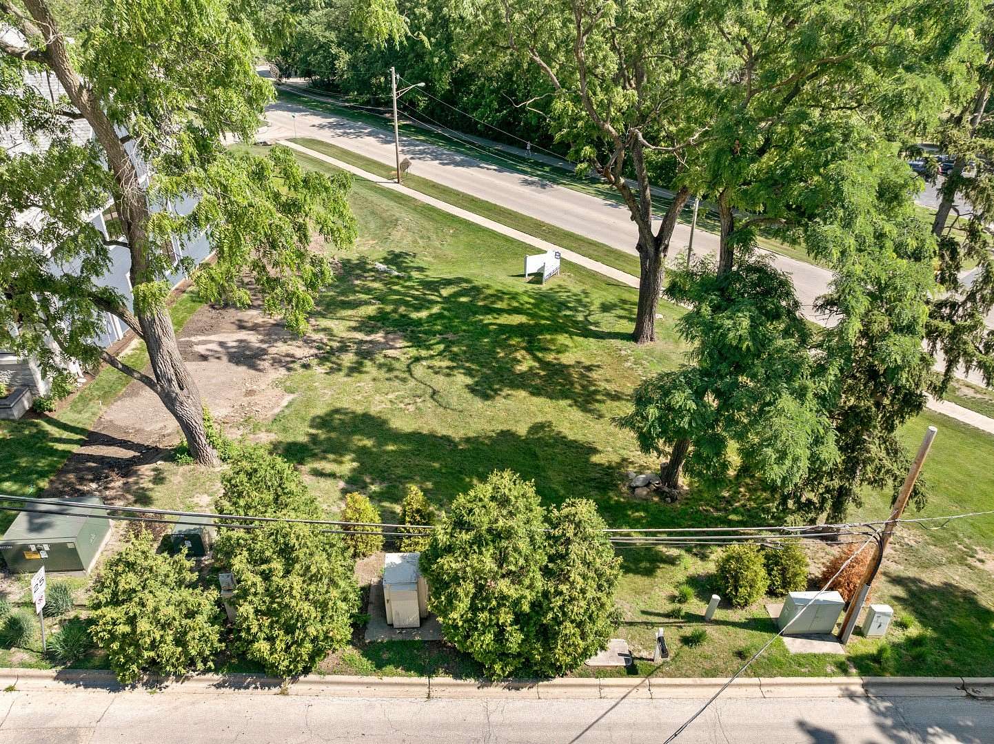 0.3 Acres of Residential Land for Sale in St Charles, Illinois