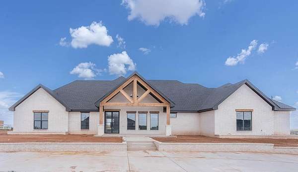 4 Acres of Land with Home for Sale in Midland, Texas