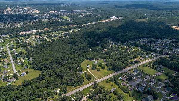 42.4 Acres of Land for Sale in Bonaire, Georgia