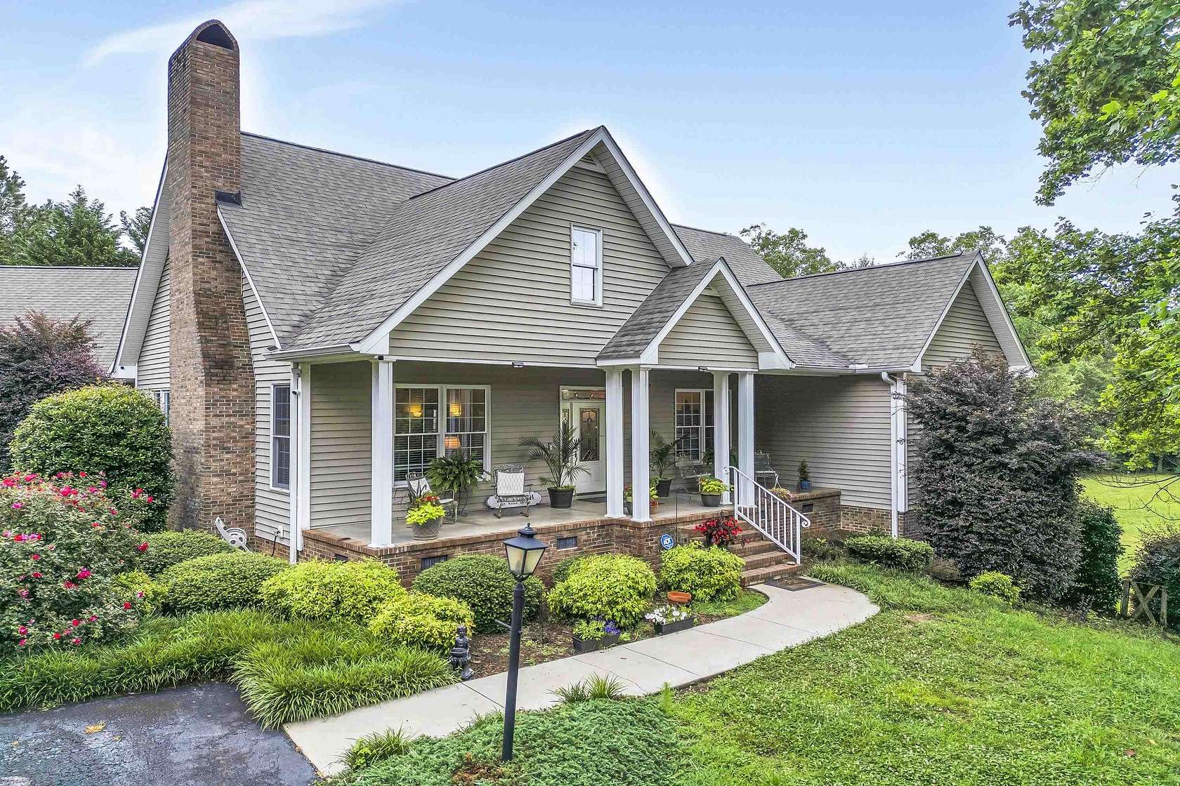 11 Acres of Improved Land for Sale in Landrum, South Carolina