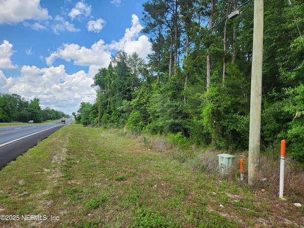 6.23 Acres of Improved Land for Sale in Hilliard, Florida