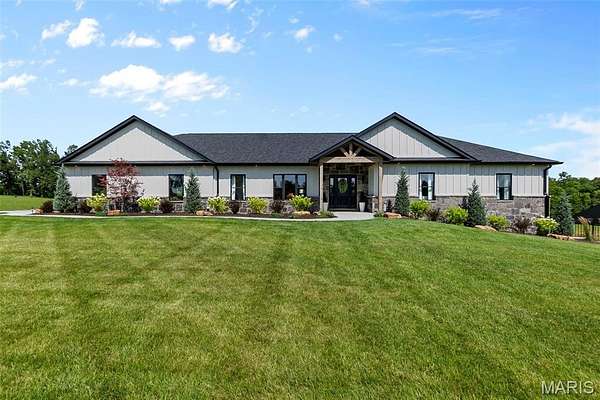 3.77 Acres of Residential Land with Home for Sale in Perryville, Missouri