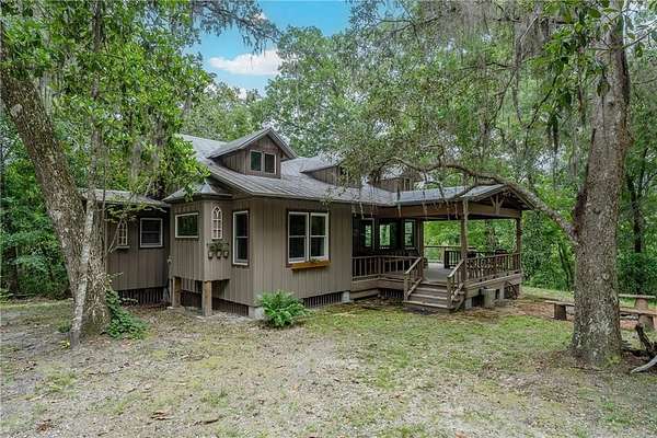 12.9 Acres of Recreational Land with Home for Sale in White Oak, Georgia