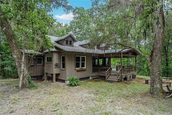 12.9 Acres of Recreational Land with Home for Sale in White Oak, Georgia
