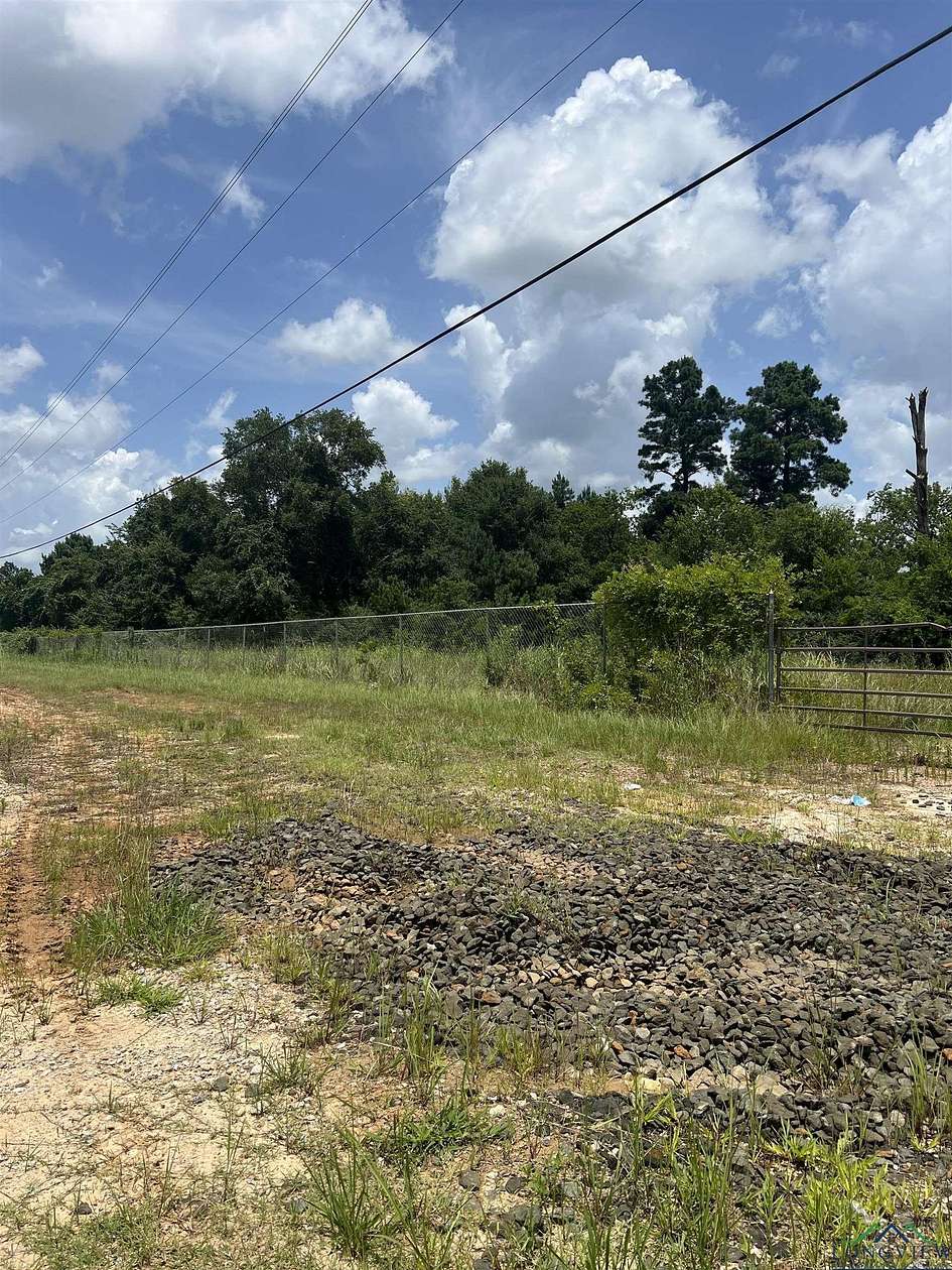 2 Acres of Commercial Land for Sale in Center, Texas