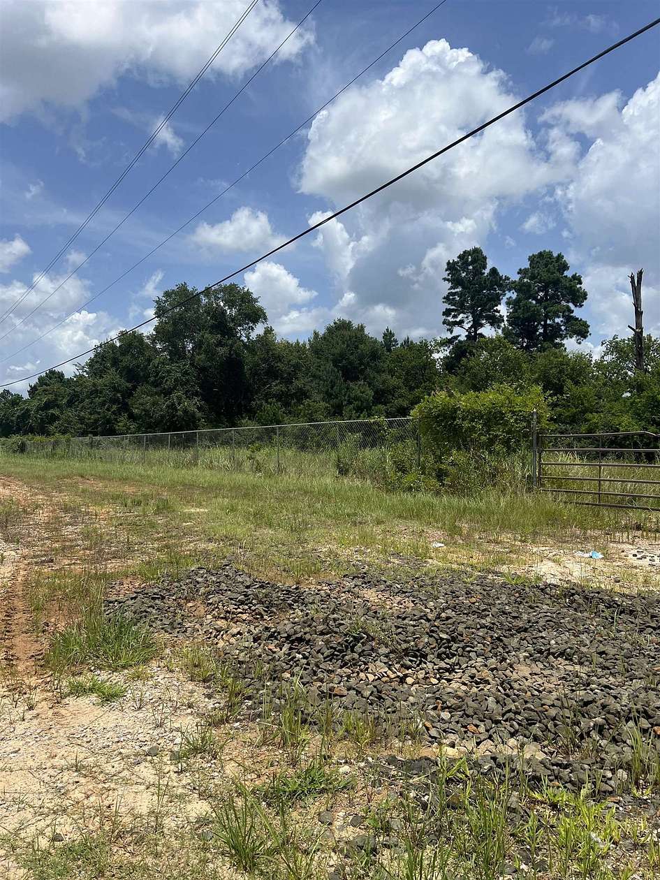 2 Acres of Commercial Land for Sale in Center, Texas