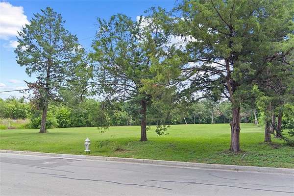 0.35 Acres of Residential Land for Sale in Fort Worth, Texas