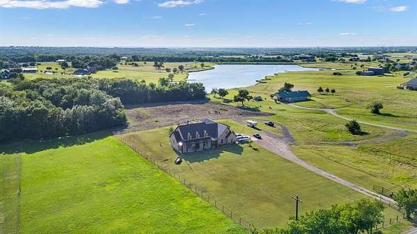 3.6 Acres of Residential Land with Home for Sale in Rockwall, Texas