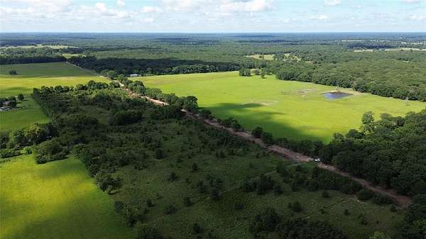 2 Acres of Land for Sale in Emory, Texas