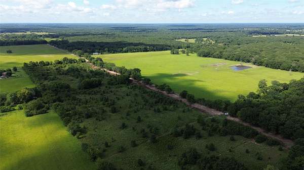 2 Acres of Residential Land for Sale in Emory, Texas