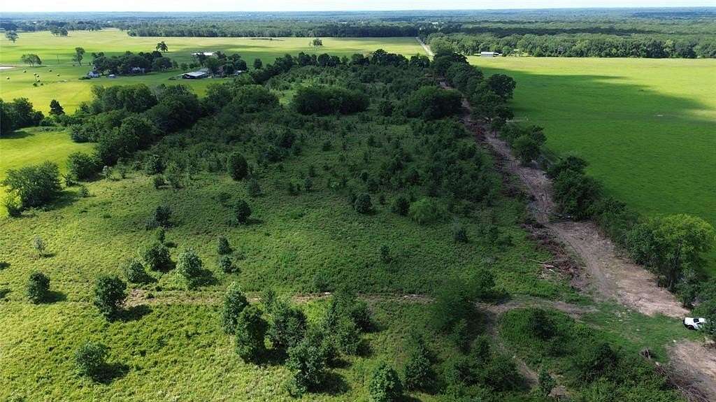 2 Acres of Land for Sale in Emory, Texas