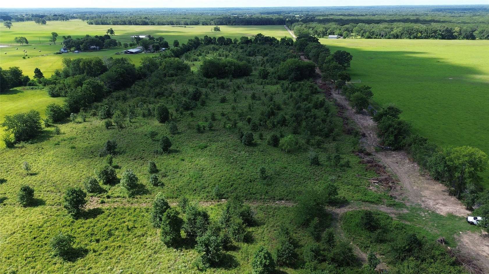 2 Acres of Residential Land for Sale in Emory, Texas