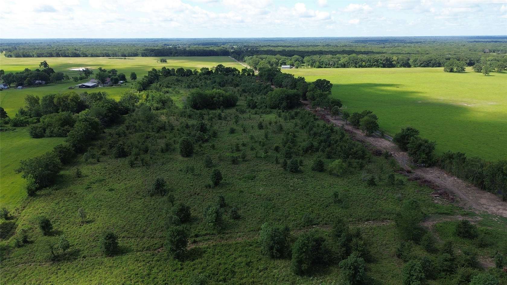 2 Acres of Residential Land for Sale in Emory, Texas