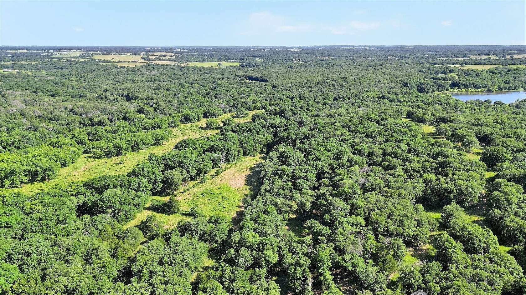 282 Acres of Land for Sale in Whitesboro, Texas
