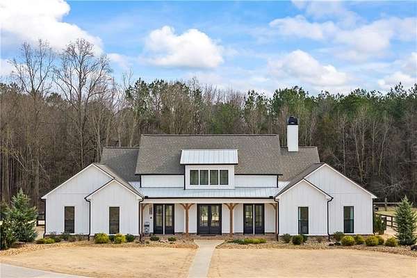 44 Acres of Agricultural Land with Home for Sale in Pendergrass, Georgia