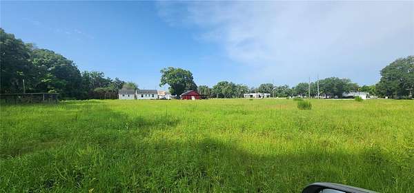 8.59 Acres of Improved Commercial Land for Sale in Pierson, Florida
