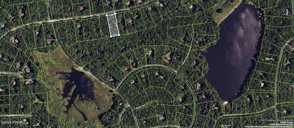 1 Acre of Residential Land for Sale in Milford, Pennsylvania