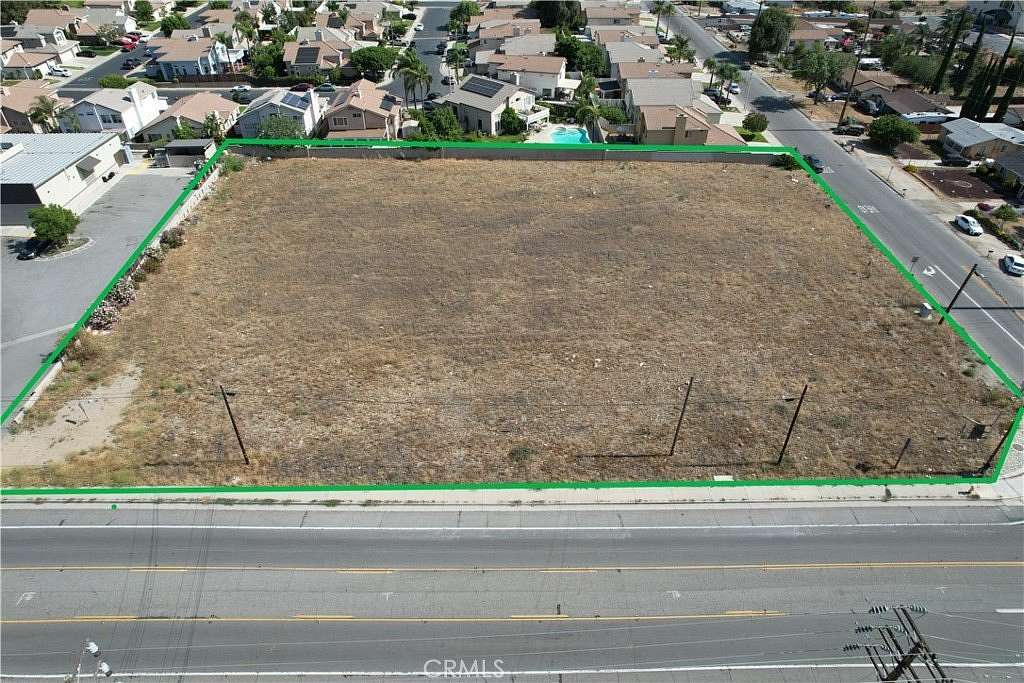 1.38 Acres of Commercial Land for Sale in Mentone, California