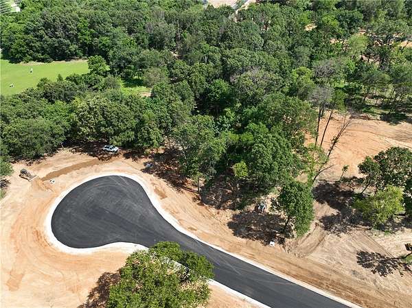 1 Acre of Residential Land for Sale in Gentry, Arkansas