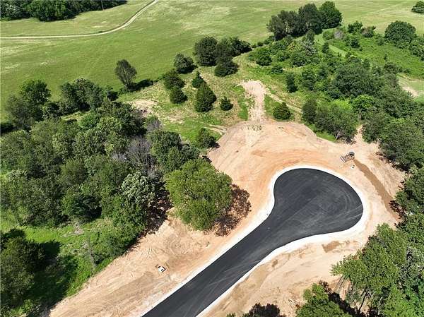 1 Acre of Residential Land for Sale in Gentry, Arkansas