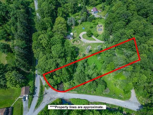 0.9 Acres of Residential Land for Sale in Mineral Point, Pennsylvania