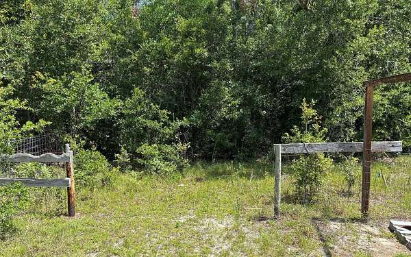 5 Acres of Land for Sale in O'Brien, Florida