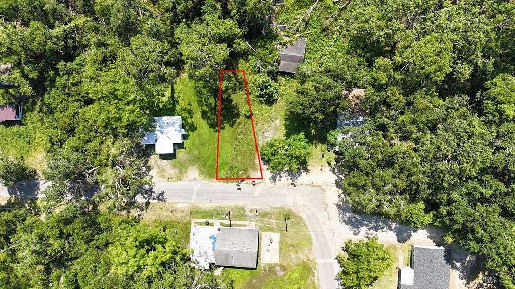 0.15 Acres of Residential Land for Sale in Baxley, Georgia