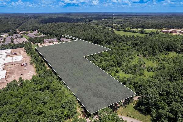 11.5 Acres of Land for Sale in Nacogdoches, Texas
