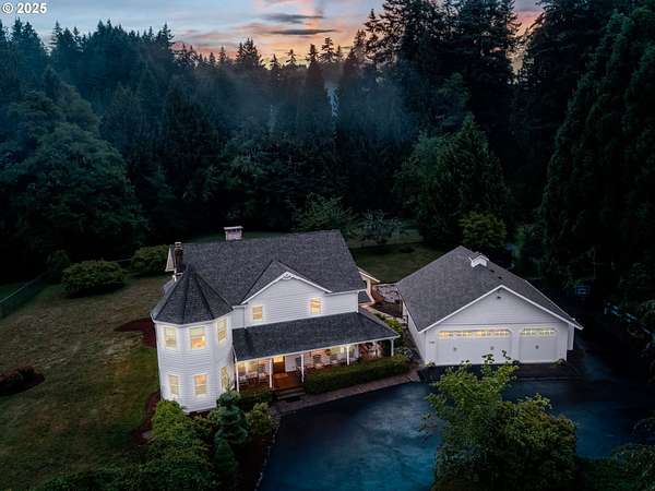 5 Acres of Residential Land with Home for Sale in Ridgefield, Washington